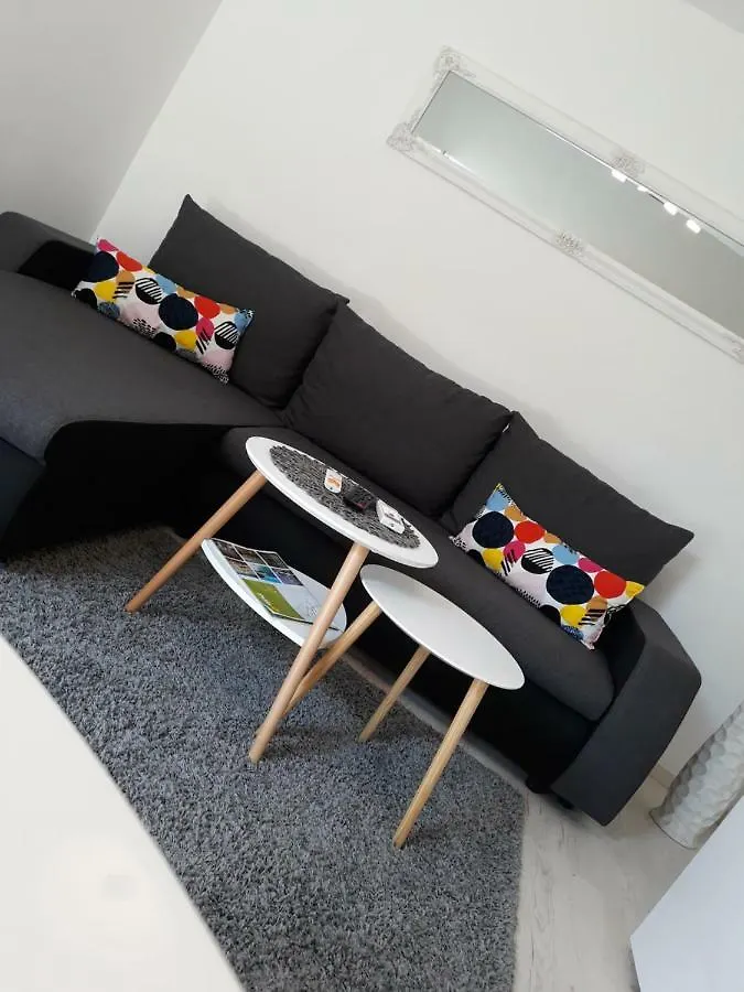 Hotel Dajven Pola 2*,